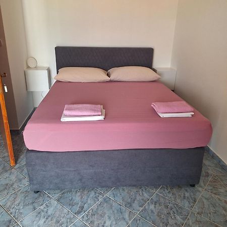 Apartmani Vesna Starigrad Paklenica Zewnętrze zdjęcie