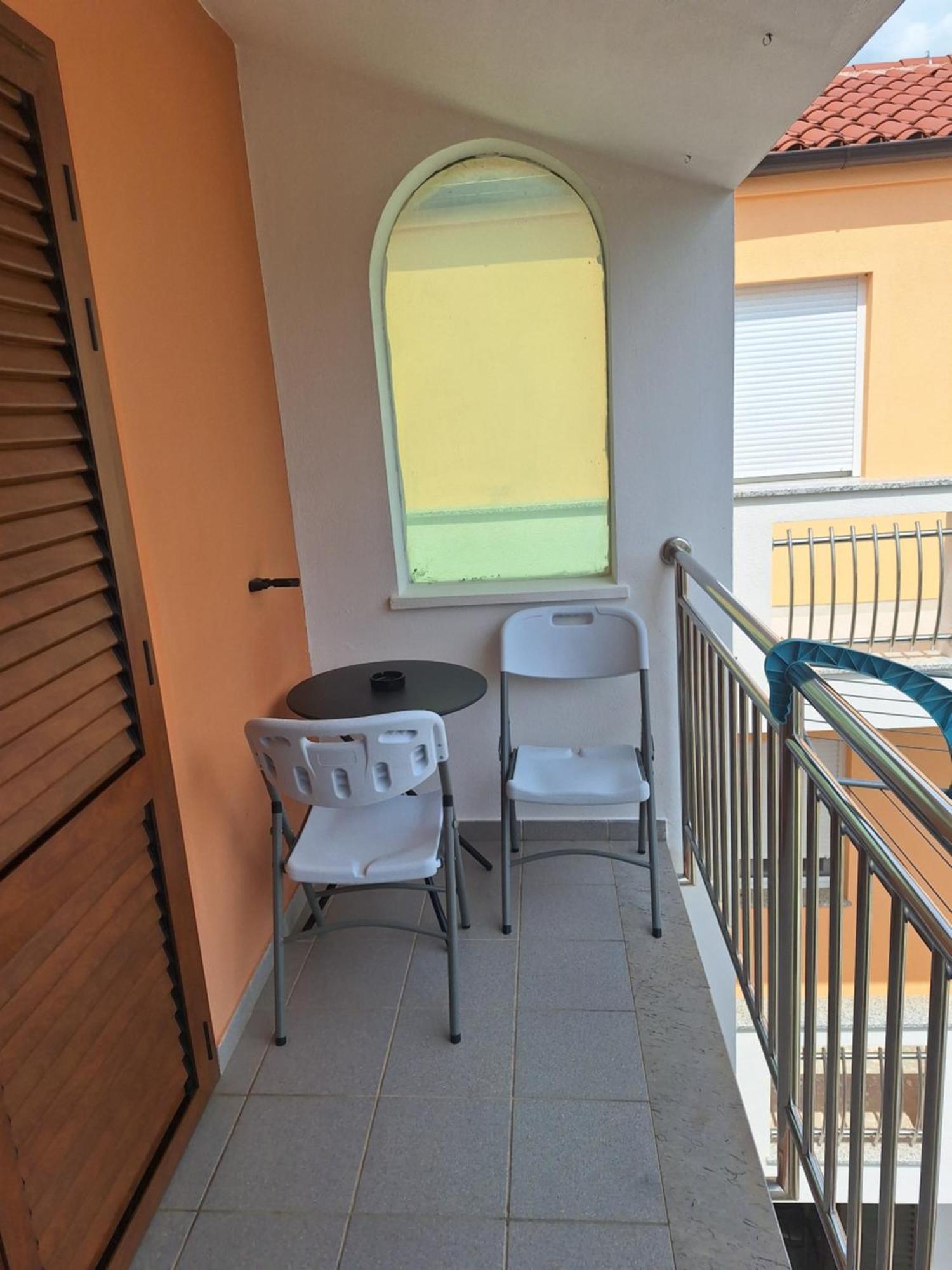 Apartmani Vesna Starigrad Paklenica Zewnętrze zdjęcie