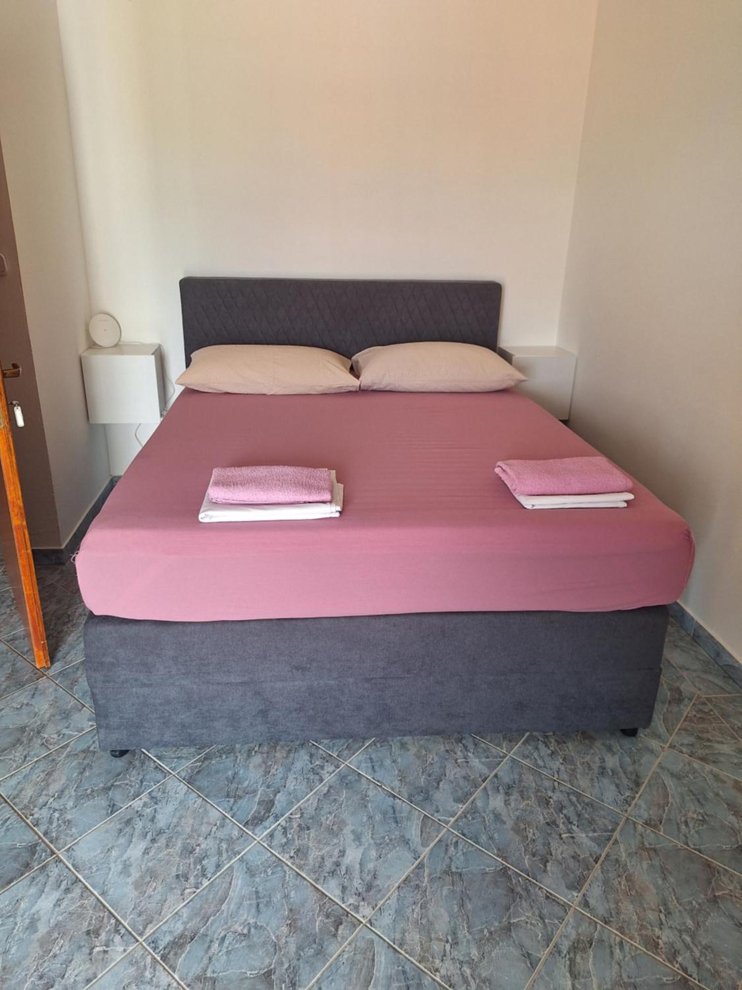 Apartmani Vesna Starigrad Paklenica Zewnętrze zdjęcie