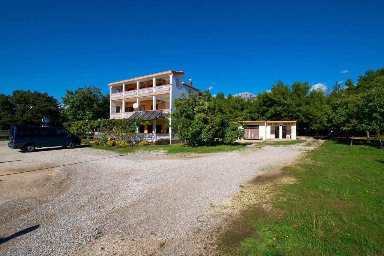 Apartmani Vesna Starigrad Paklenica Zewnętrze zdjęcie