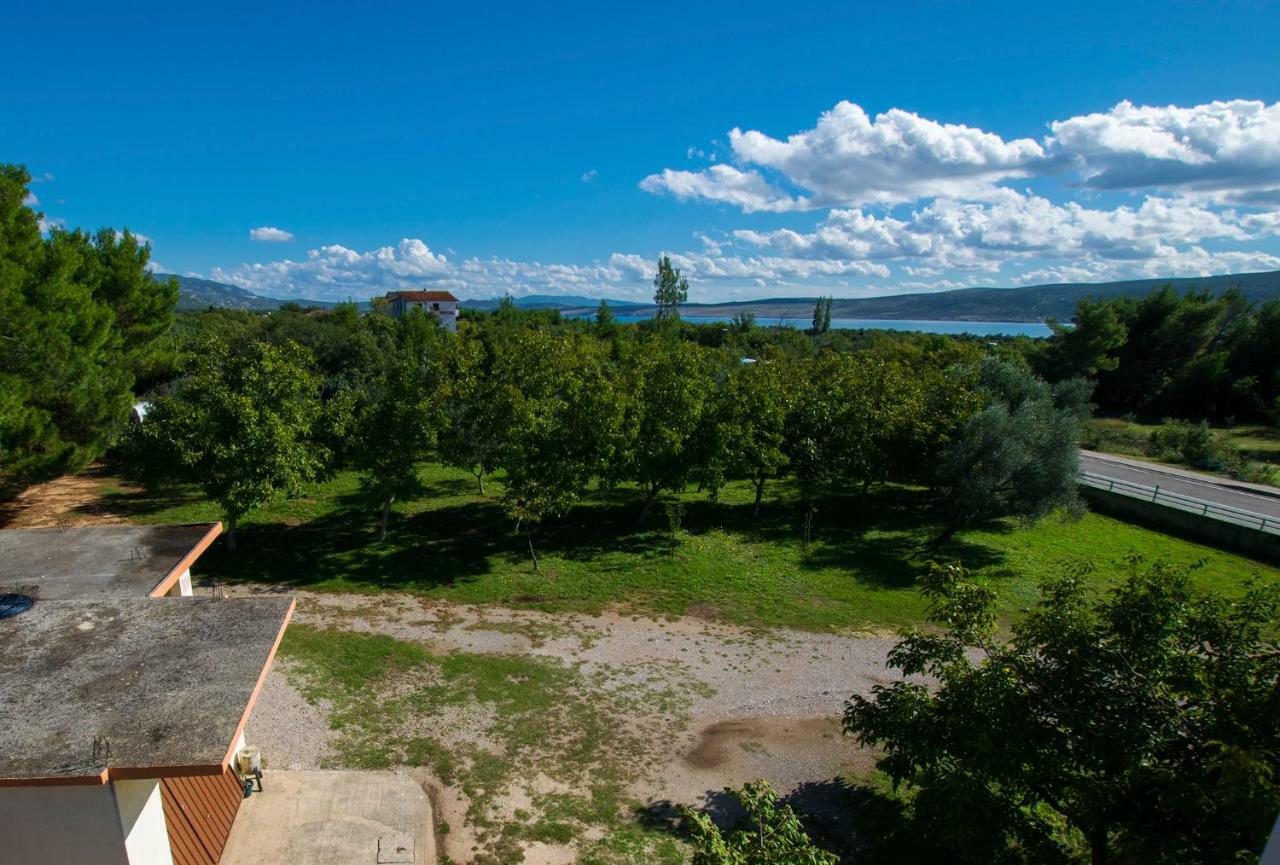 Apartmani Vesna Starigrad Paklenica Zewnętrze zdjęcie